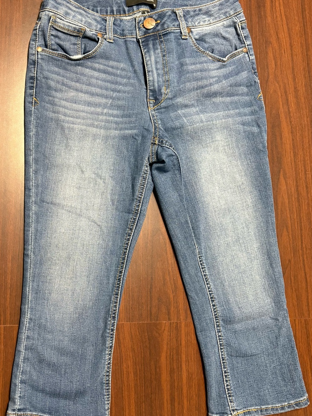 1822 Denim Women's Capri Crop Jeans Medium Wash Size 6